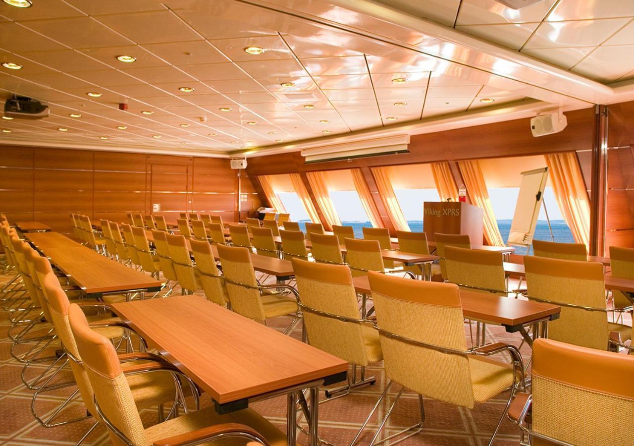 Viking Line Ferry Viking Xprs - One-Way Journey From Helsinki To Tallinn Exterior photo