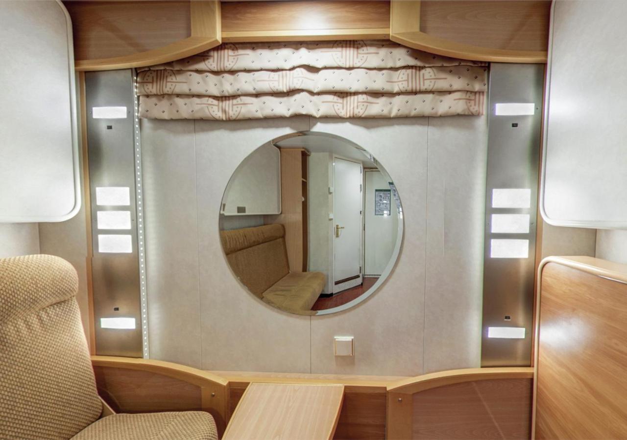 Viking Line Ferry Viking Xprs - One-Way Journey From Helsinki To Tallinn Room photo